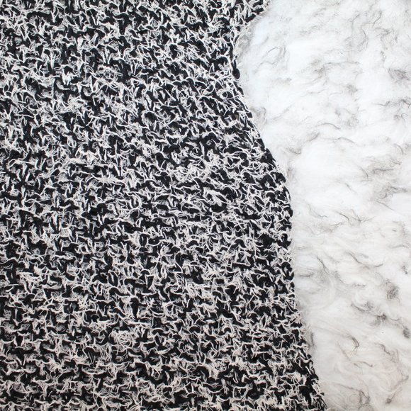 Eileen Fisher Tufted Cotton Twist Top Slit Back - Picture 5 of 8